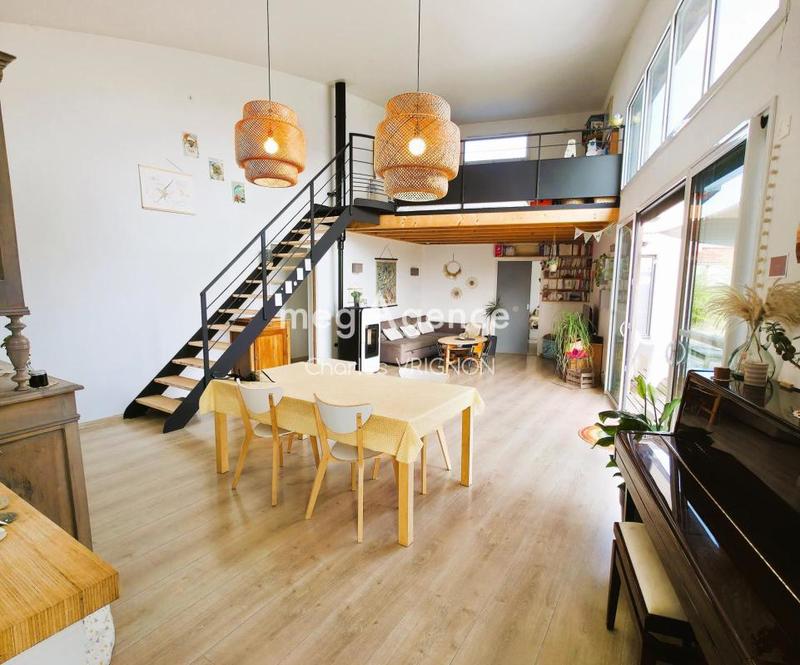 Maison - 138 m² - 6 pièces