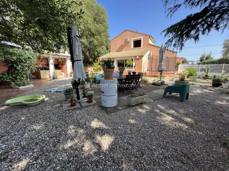 Maison - 189 m² - 6 pièces