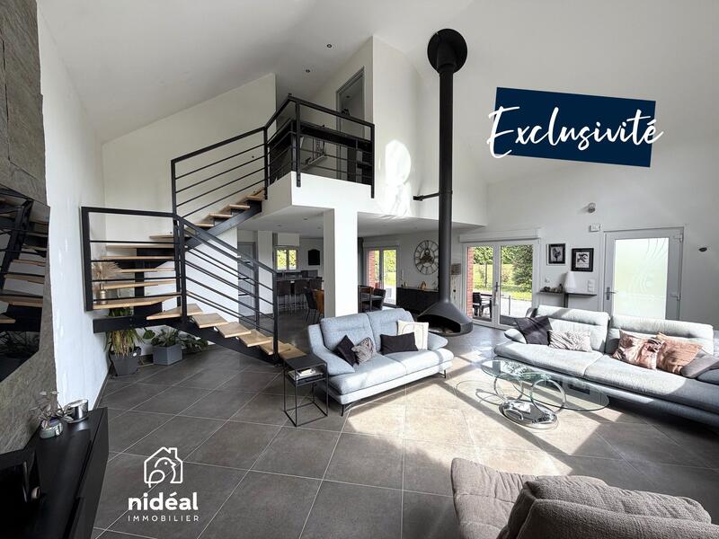 Maison - 96 m² - 3 pièces