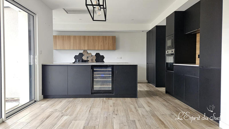 Maison contemporaine - 159 m² - 6 pièces