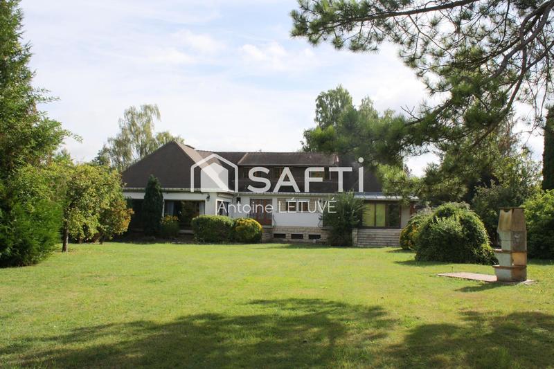 Maison - 434 m² - 8 pièces