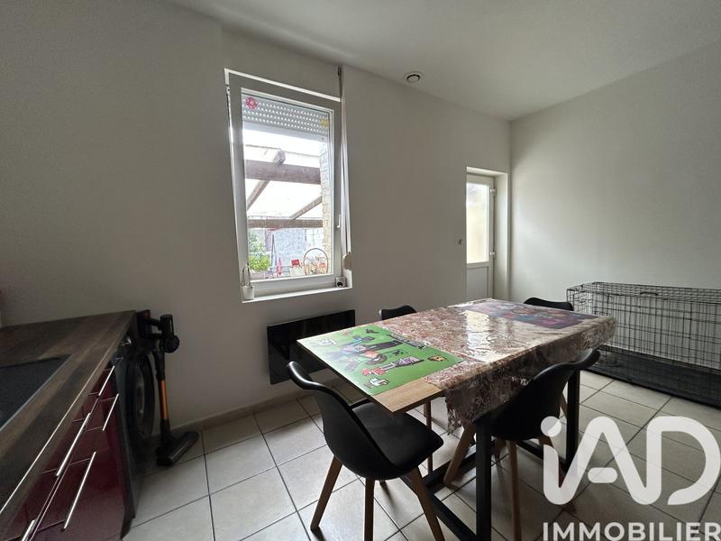 Maison - 94 m² - 6 pièces