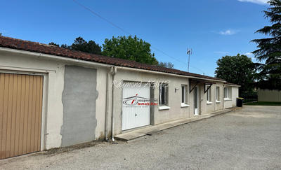 Maison - 263 m² - 11 pièces