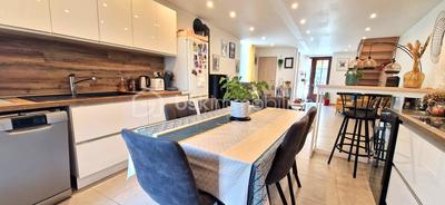 Corps de ferme - 135 m² - 5 pièces