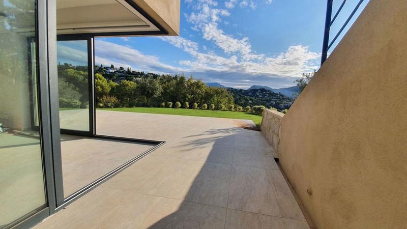 Maison - 180 m² - 5 pièces