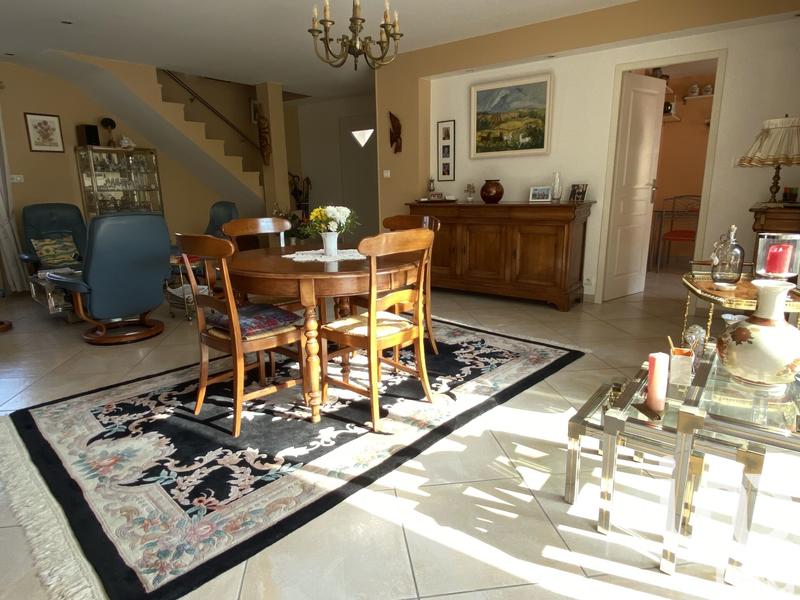 Maison de maîtres - 184 m² - 8 pièces