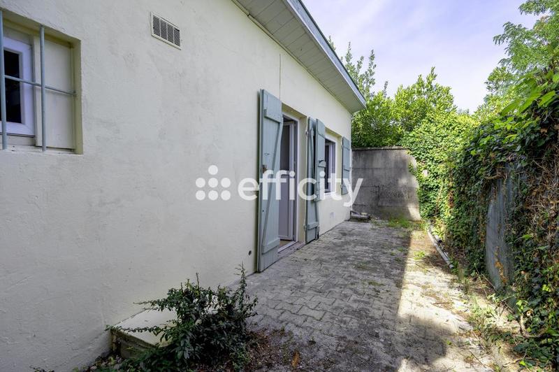 Maison - 90 m² - 3 pièces