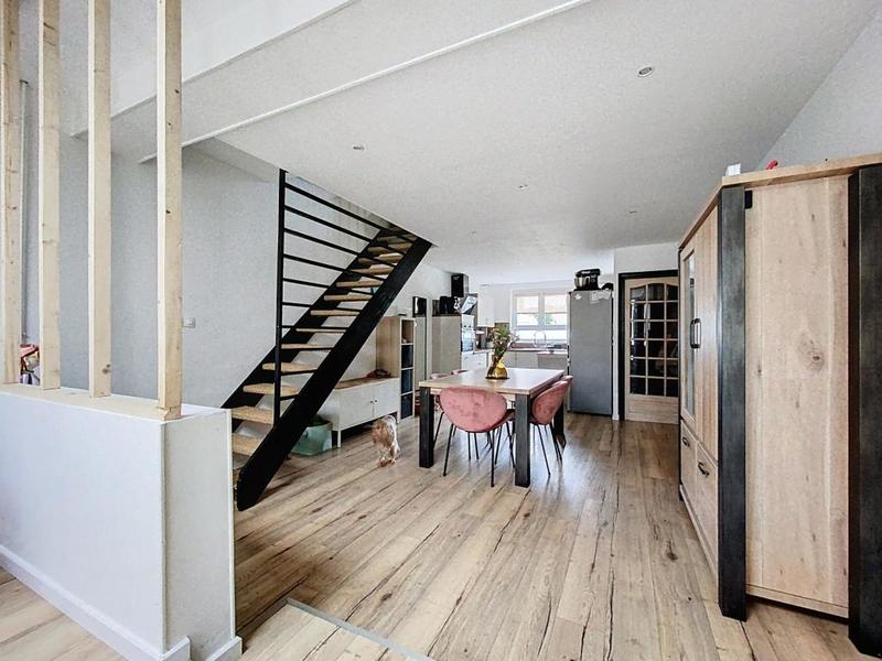 Maison - 85 m² - 4 pièces