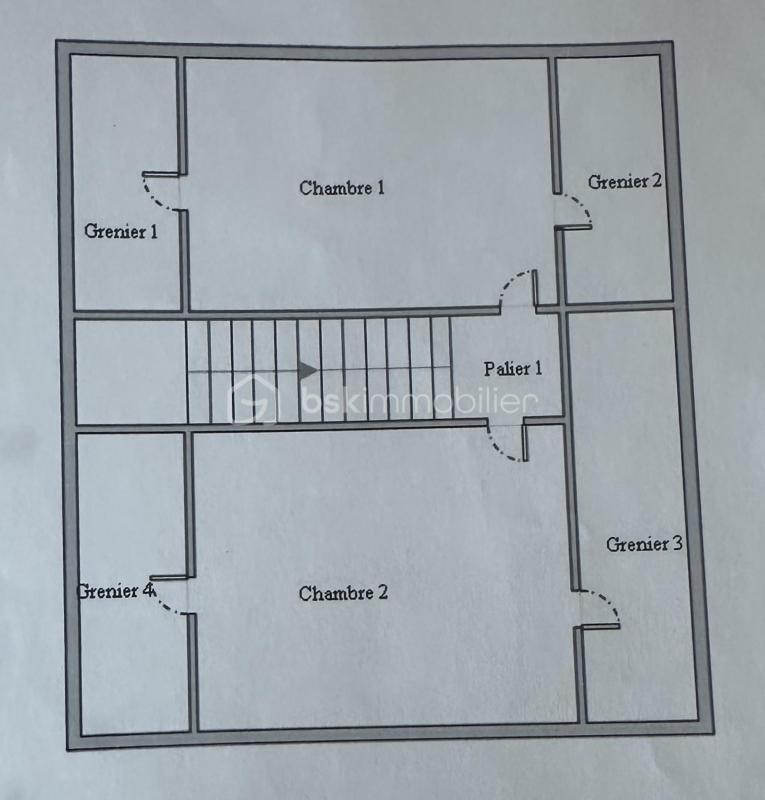 Maison traditionnelle - 105 m² - 5 pièces