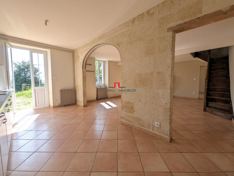 Maison ancienne - 172 m² - 8 pièces