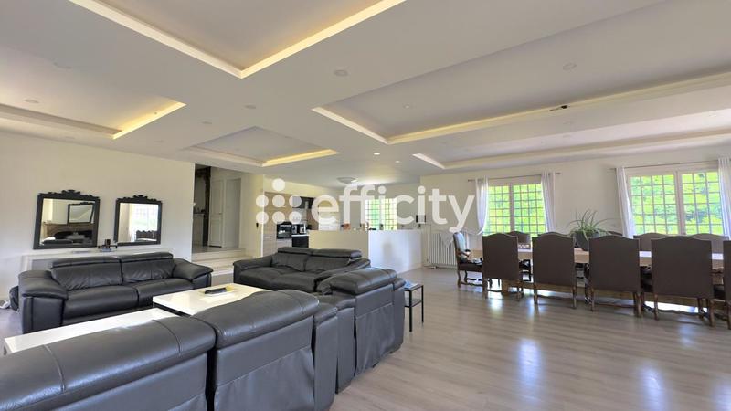 Maison de campagne - 224 m² - 9 pièces