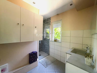 Maison - 94 m² - 5 pièces