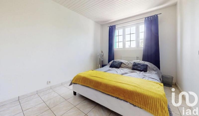 Maison - 235 m² - 7 pièces