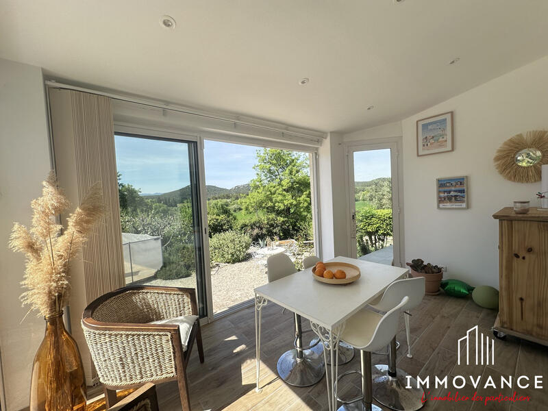 Villa - 183 m² - 6 pièces