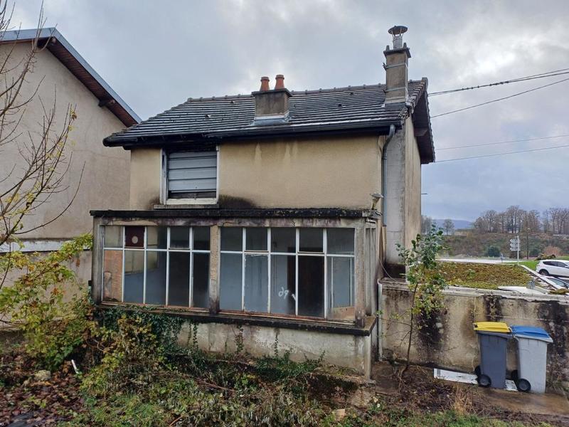 Immeuble - 60 m² - 2 pièces