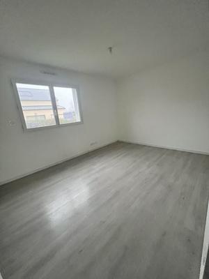 Maison contemporaine - 138 m² - 7 pièces