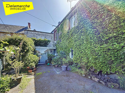 Maison - 189 m² - 6 pièces