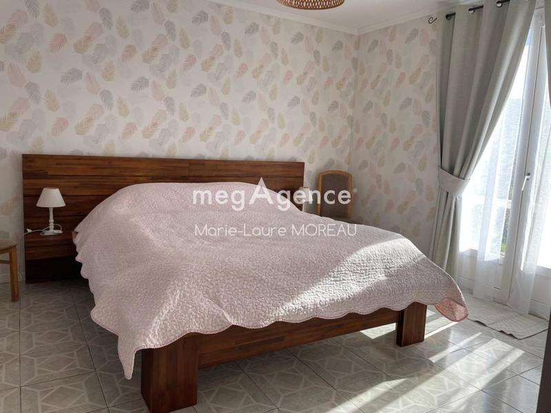 Maison - 213 m² - 6 pièces