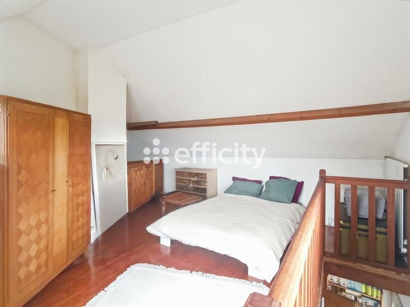 Maison - 140 m² - 7 pièces