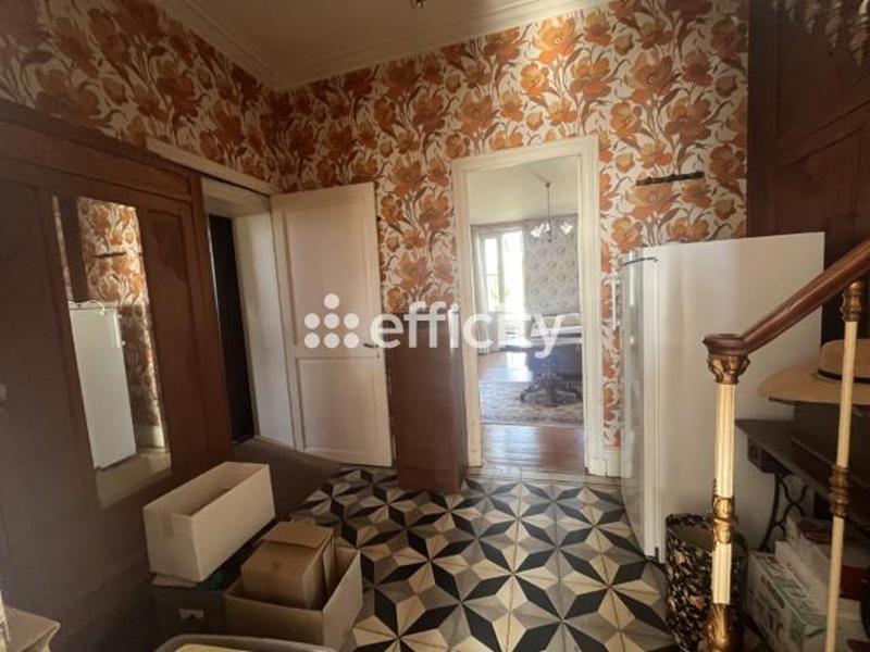 Maison - 165 m² - 6 pièces