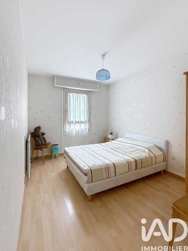 Appartement - 85 m² - 5 pièces