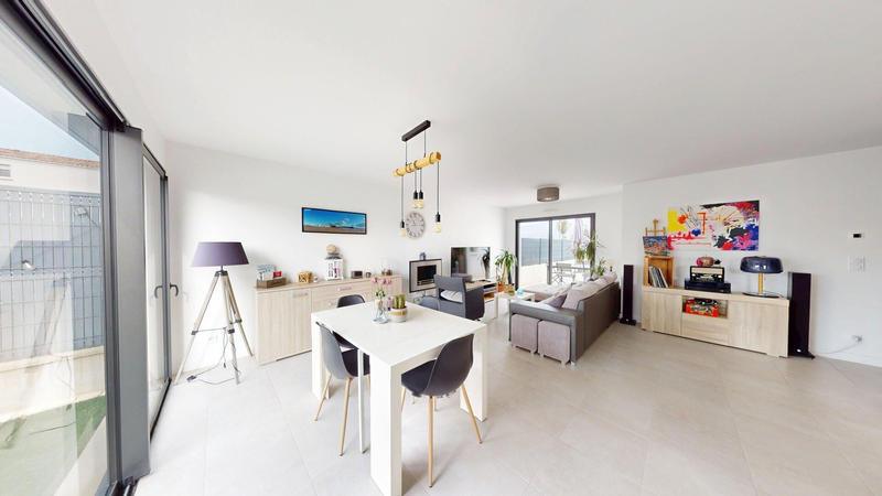 Maison - 82 m² - 4 pièces