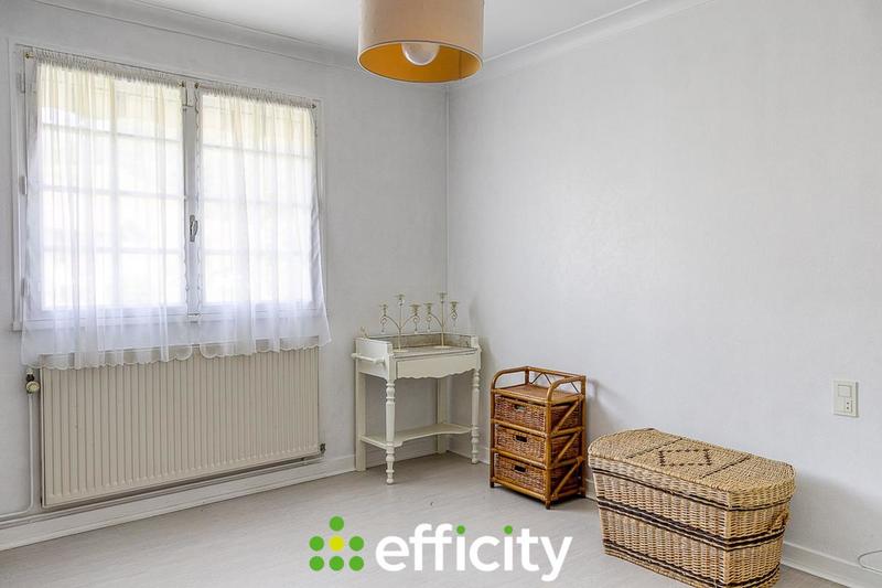 Maison - 175 m² - 7 pièces