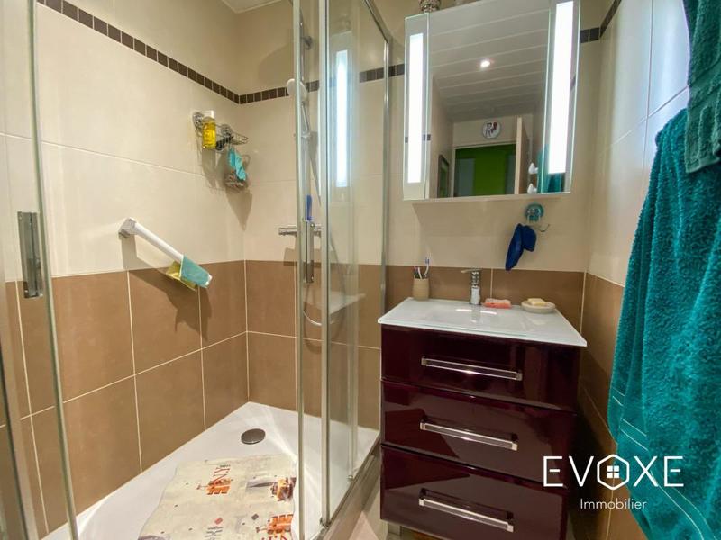 Appartement - 63 m² - 4 pièces