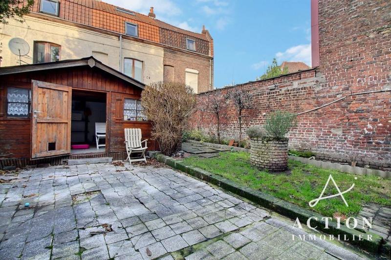 Maison - 95 m² - 4 pièces