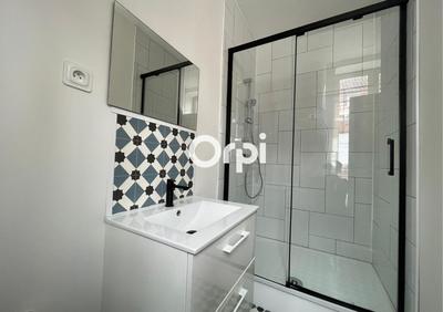 Maison - 60 m² - 4 pièces