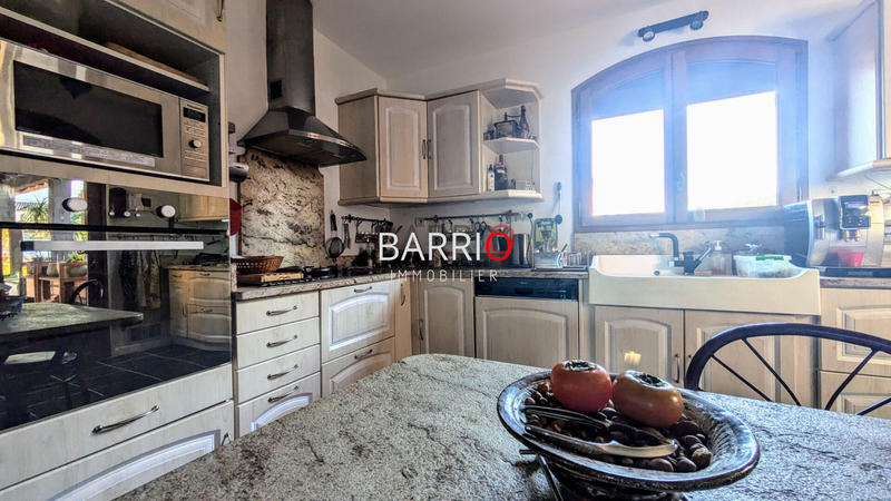 Villa - 226 m² - 8 pièces