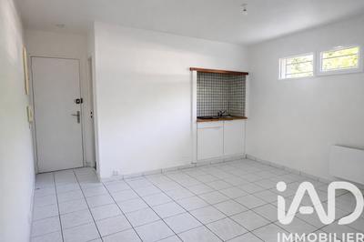 Studio - 24 m² - 1 pièce