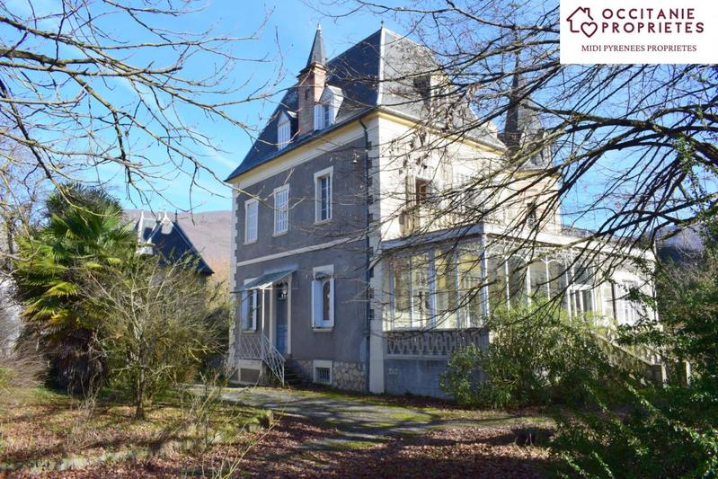 Château - 480 m² - 21 pièces