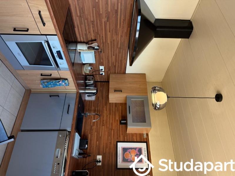 Chambre - 15 m² - 1 pièce