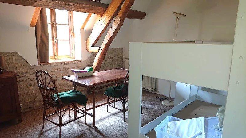 Maison - 177 m² - 8 pièces