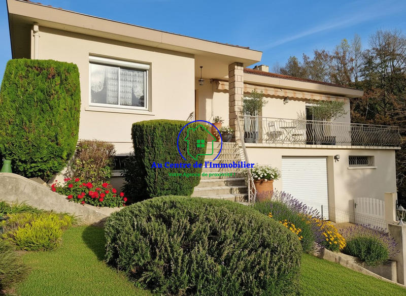 Maison traditionnelle - 129 m² - 6 pièces