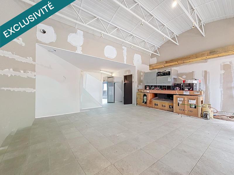 Local commercial - 120 m² - 4 pièces