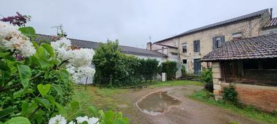 Immeuble - 320 m² - 14 pièces