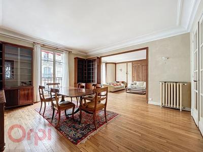 Appartement - 152 m² - 5 pièces