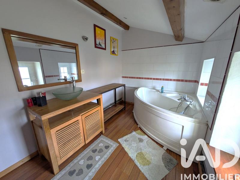 Maison - 162 m² - 6 pièces