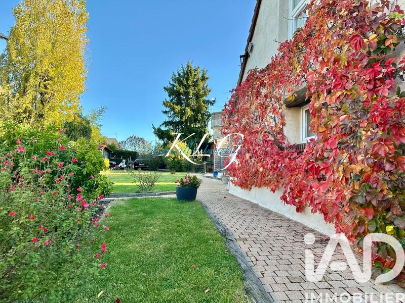 Maison de campagne - 219 m² - 8 pièces