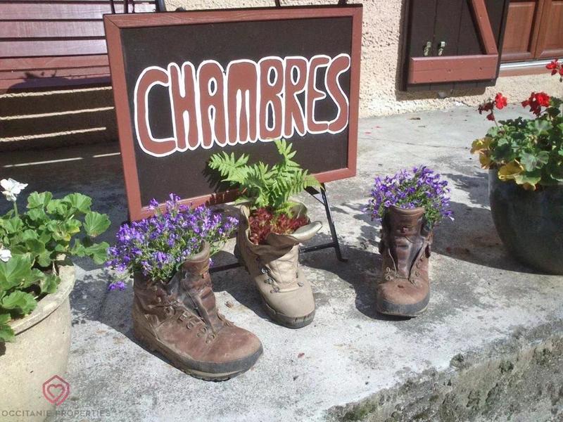 Propriété - 280 m² - 11 pièces