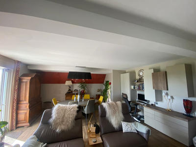 Maison - 137 m² - 5 pièces