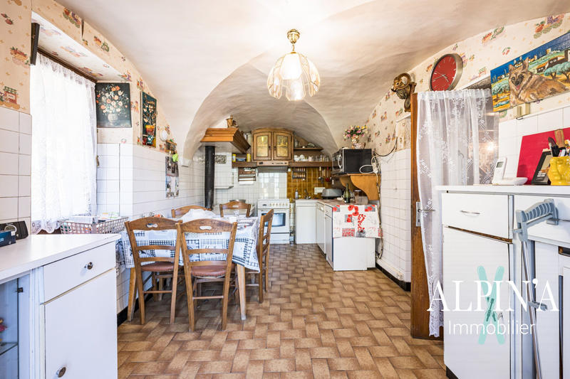 Châlet - 295 m² - 6 pièces