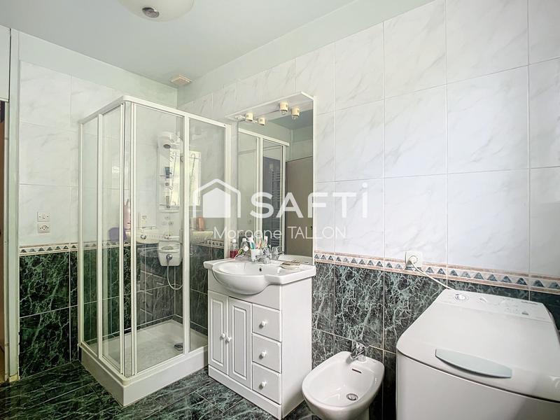 Maison - 178 m² - 5 pièces