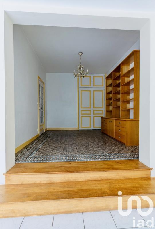 Maison de ville - 197 m² - 9 pièces
