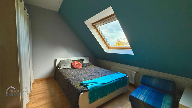 Maison - 107 m² - 7 pièces