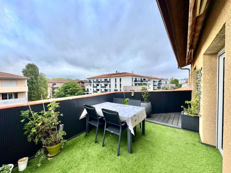 Appartement - 112 m² - 5 pièces