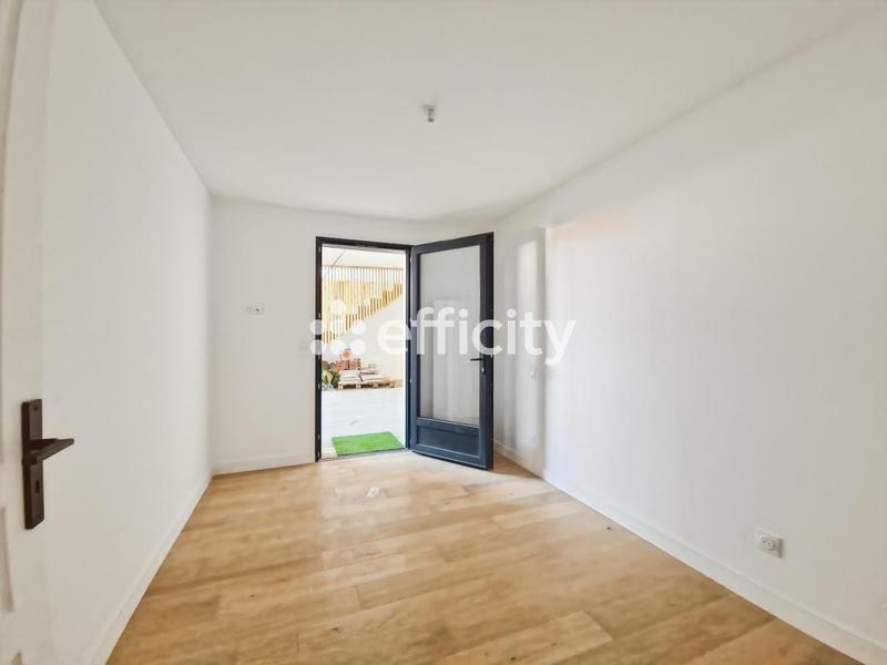 Maison - 86 m² - 4 pièces