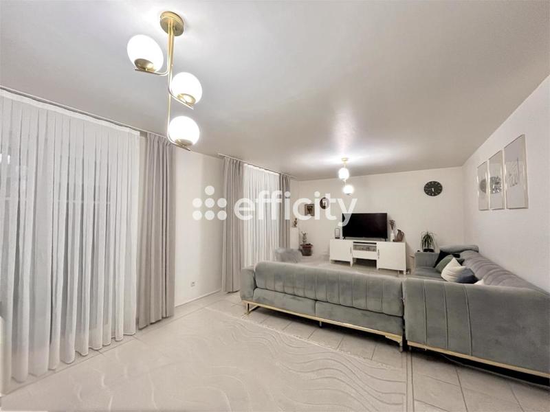 Maison - 132 m² - 7 pièces